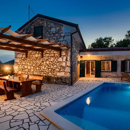 Kirica Villa