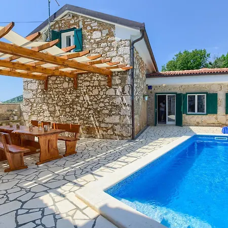 Kirica Villa Bribir (Primorje-Gorski Kotar)